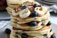 Homemade Blueberry Pancake Recipe for Fluffy, Perfect Stacks