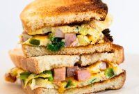 Classic Western Omelette Sandwich Recipe: How to Make It at Home