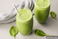 Creamy Coconut Banana Green Smoothie Recipe for Energy