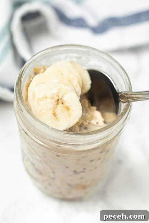overnight oats mason jar banana