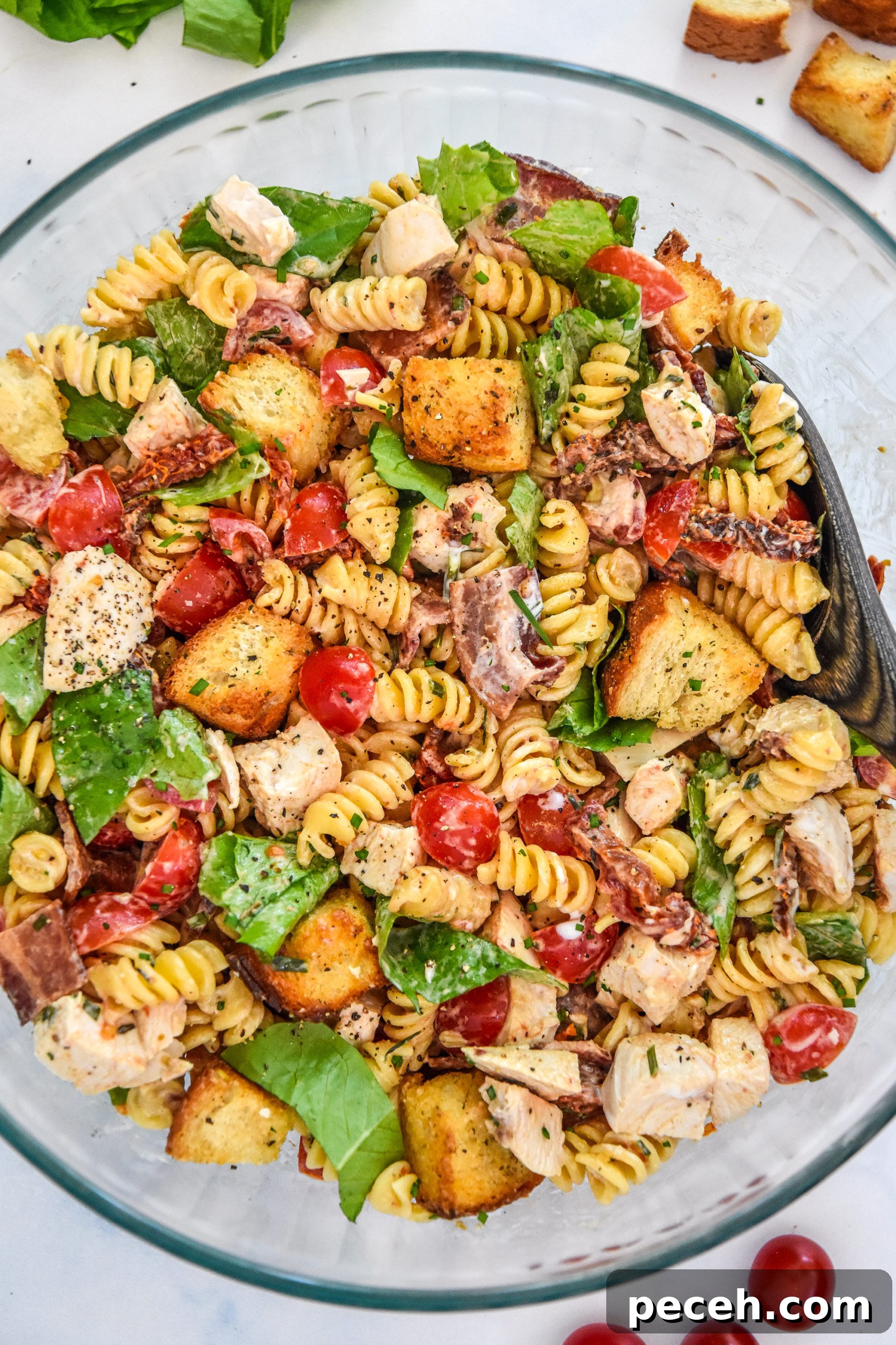 Make-Ahead Chicken Club Pasta Salad