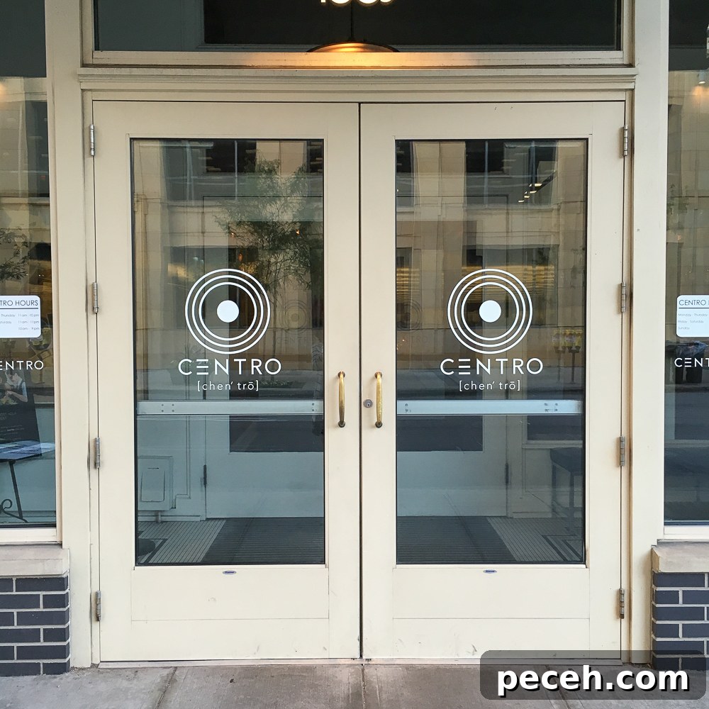 Top-Rated Places to Eat in Des Moines: Local Favorites & Hidden Gems 4 Hotel suite
