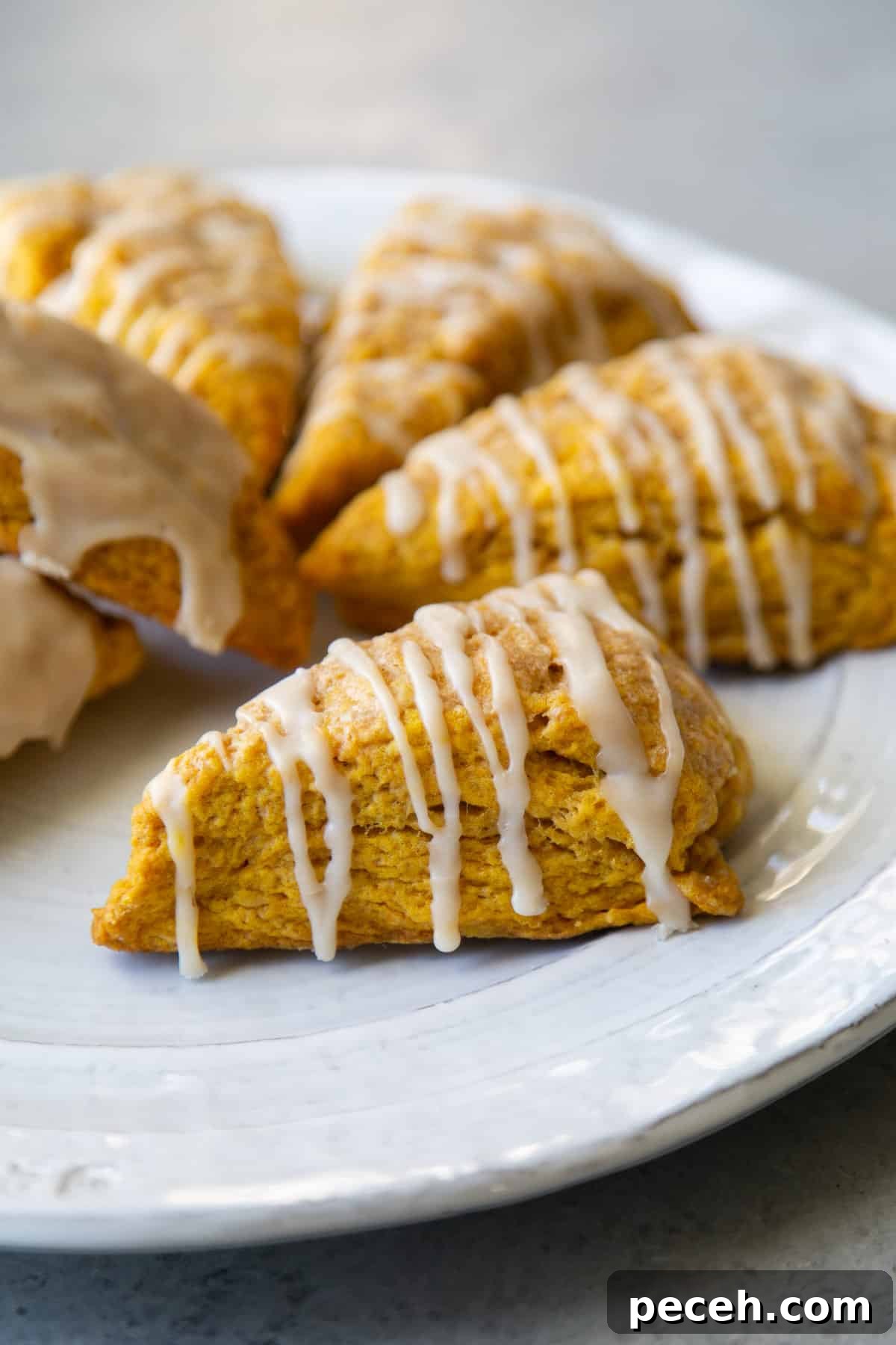 Maple-Glazed Pumpkin Scones Recipe for Fall Baking 15 Pumpkin Scones with Maple Glaze