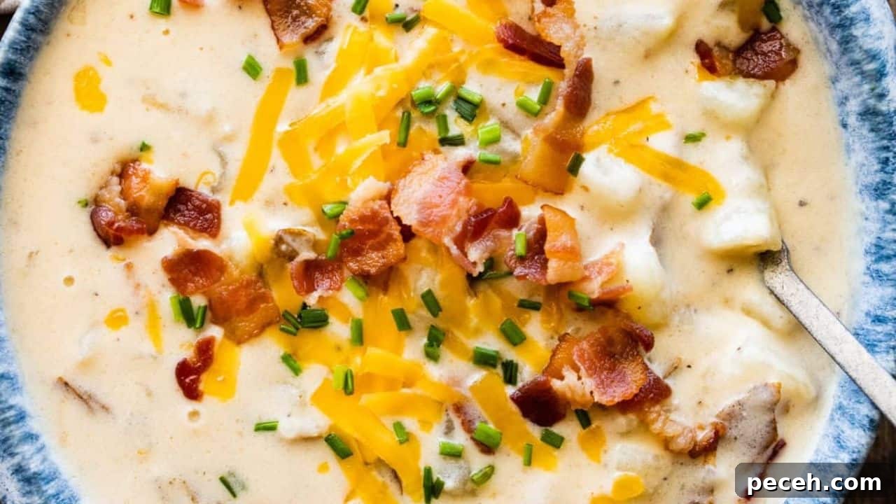 Outback Steakhouse Baked Potato Soup Recipe (Copycat)