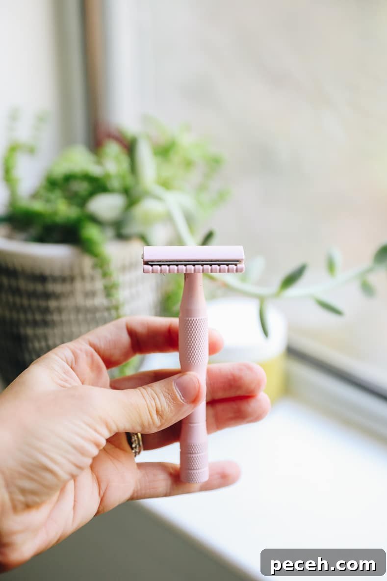 Switching to a Safety Razor: A Practical Guide for Smooth Shaves 4 recommended safety razor