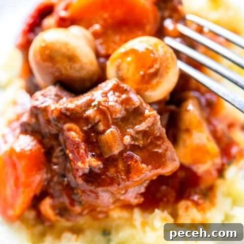 Looking for the best French beef stew? Take at this beef bourguignon recipe made with the Crockpot Express pressure cooker. Quick and simple dinner recipe. Visit fastfoodbistro.com for the full recipe and instructions #fastfoodbistro #beefbourguignon #frenchbeefstew #beefstew #crockpotbeefstew