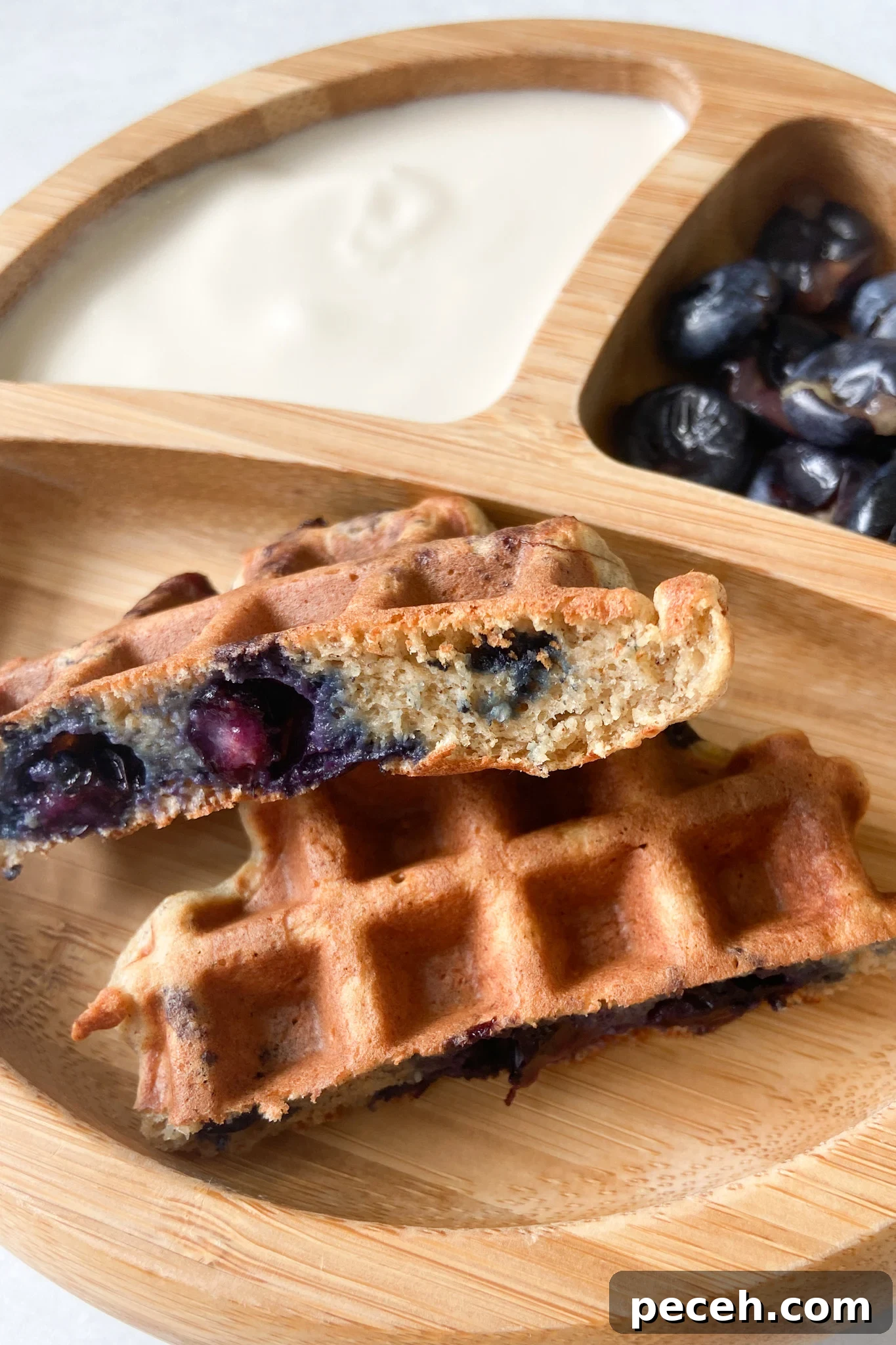 Waffle Recipes for Babies and Toddlers: 10+ Nutritious Ideas 15 Blueberry banana waffles served with yogurt and a side of blueberries