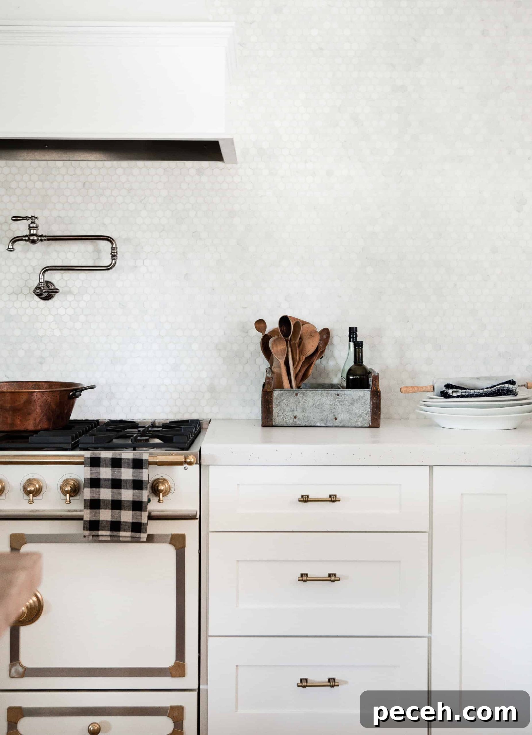 Cozy Fall Kitchen Decorating Ideas 18 Rearranged kitchen vignette